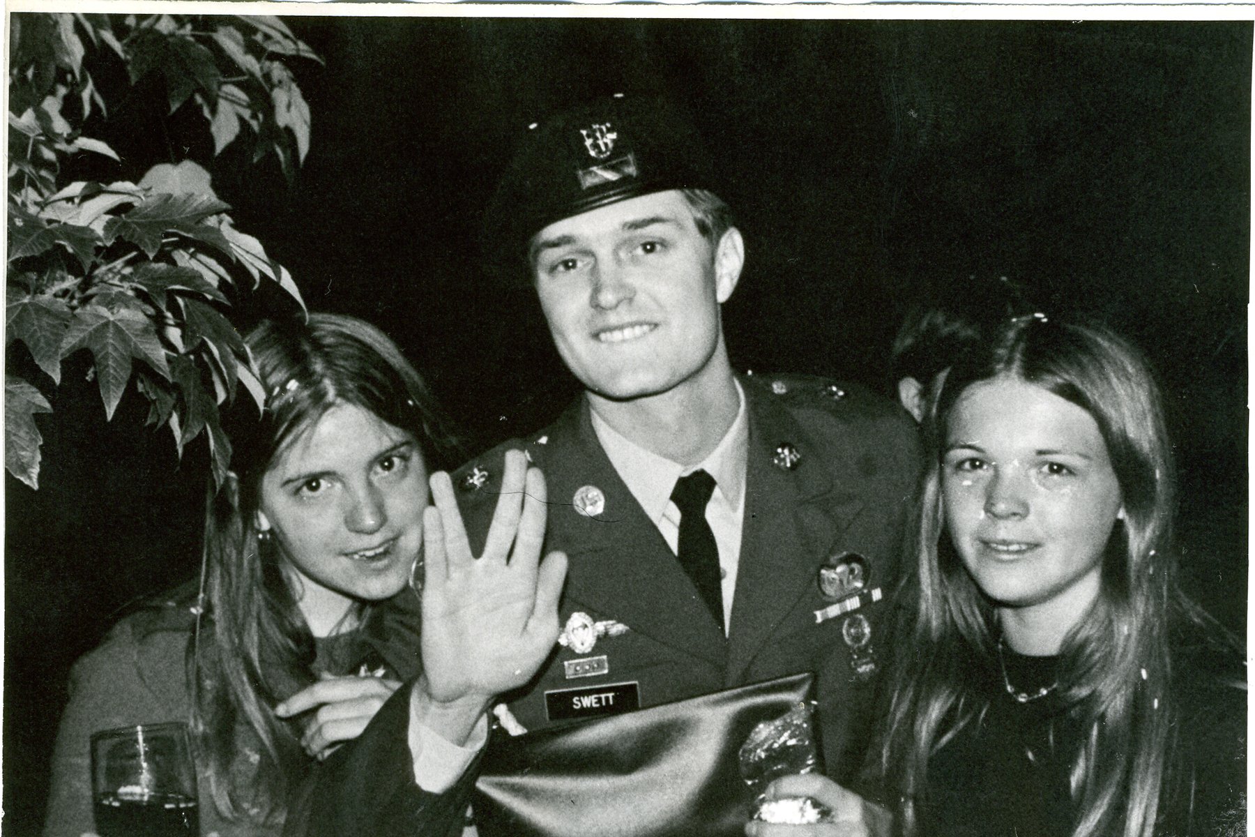 JimSwettand girls.jpg