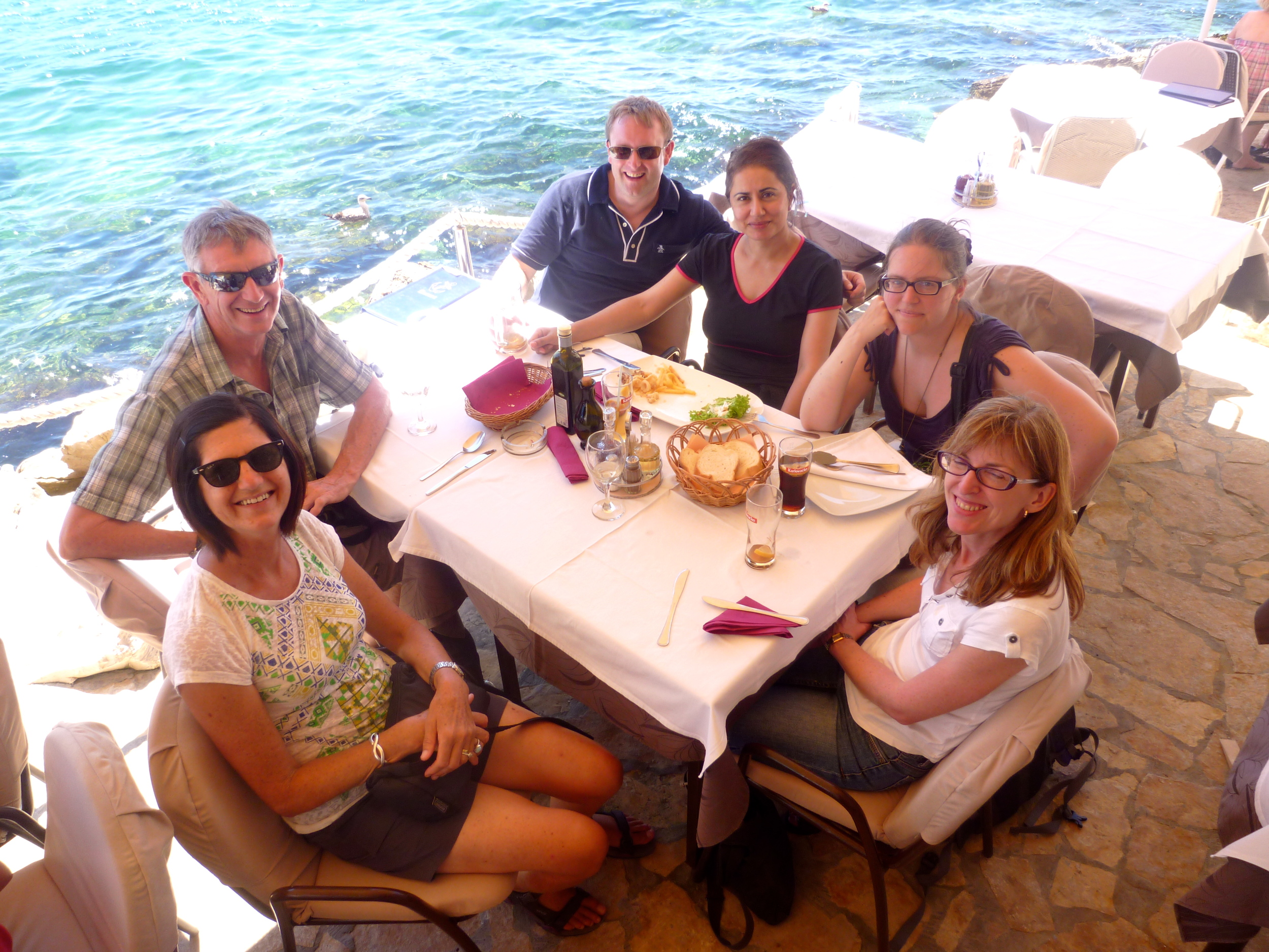  Lazy lunch by the sea in Rovinj 