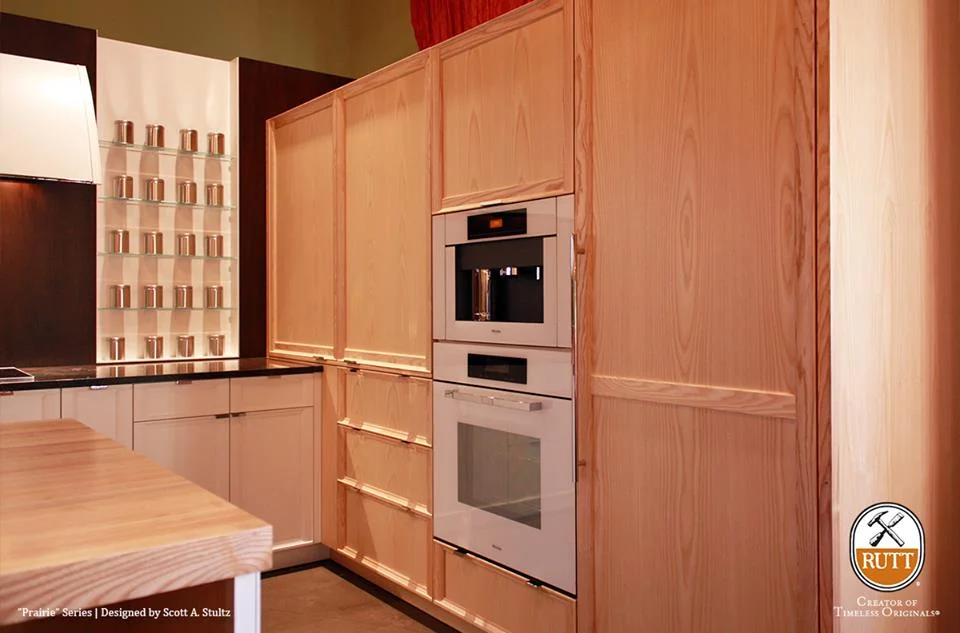 Image courtesy Rutt HandCrafted Cabinetry