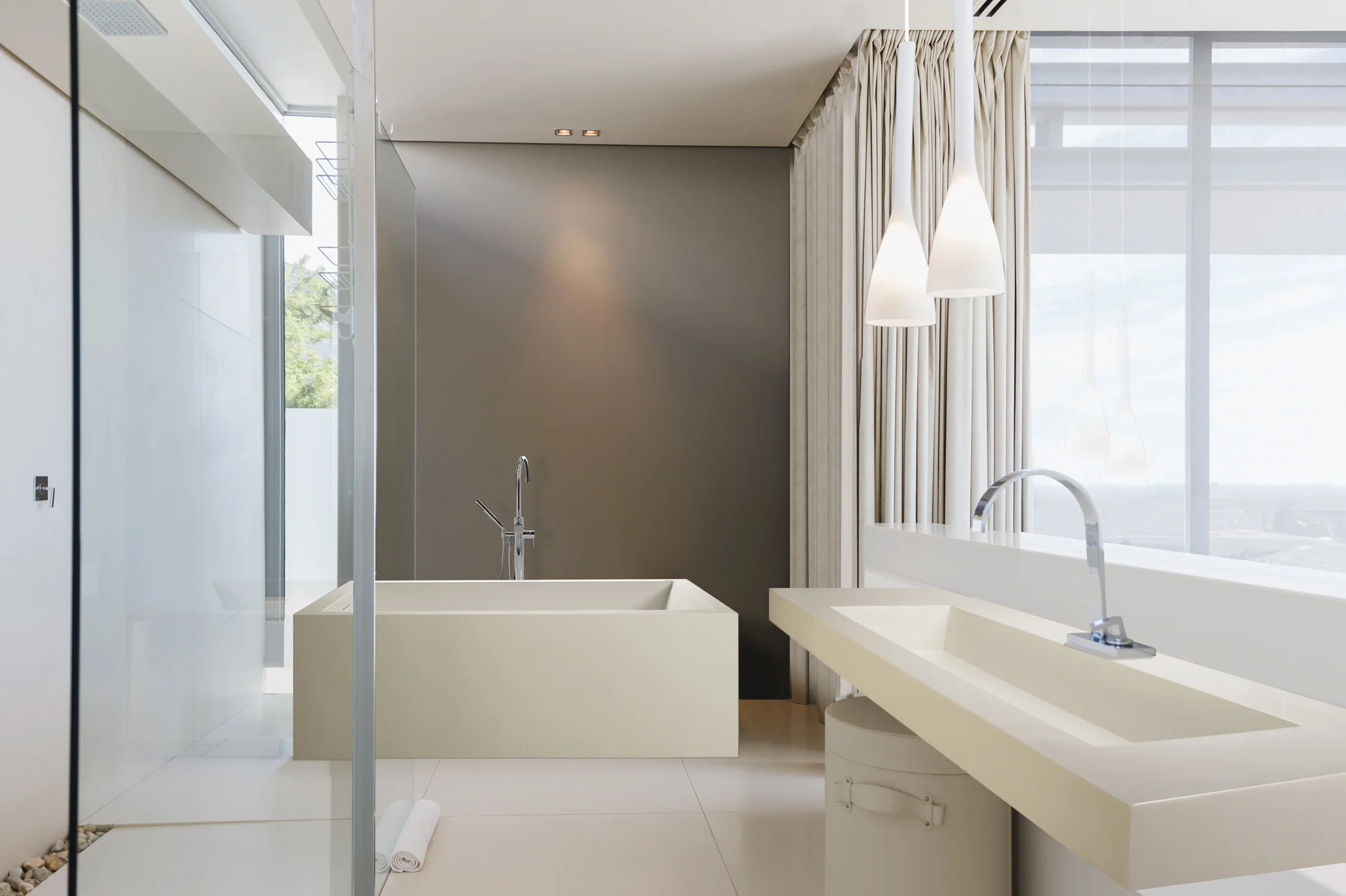 Petra Counter Sink, image courtesy MTI Baths