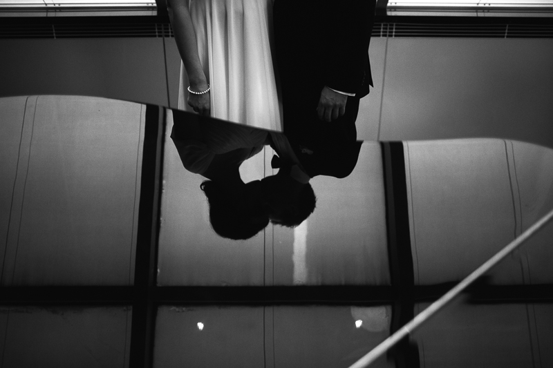 bryllupsfotograf-oslo-destination wedding photographer-morgan sikkerboel-stereosaint-leica-monochrom-street photography-109.jpg