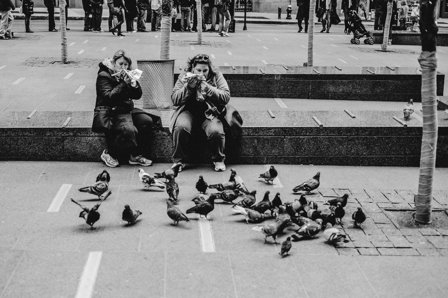 bryllupsfotograf-oslo-destination wedding photographer-morgan sikkerboel-stereosaint-leica-monochrom-street photography-3.jpg