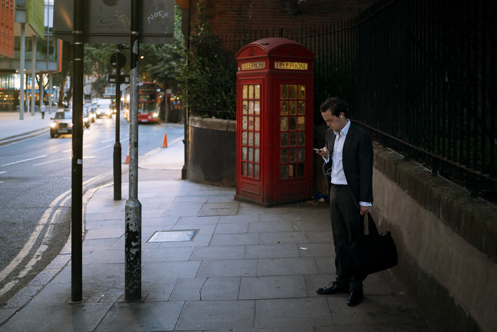 morgan-sikkerboel-london-street-photography-leica-m240-35mm-summilux-stereosaint-0033.jpg