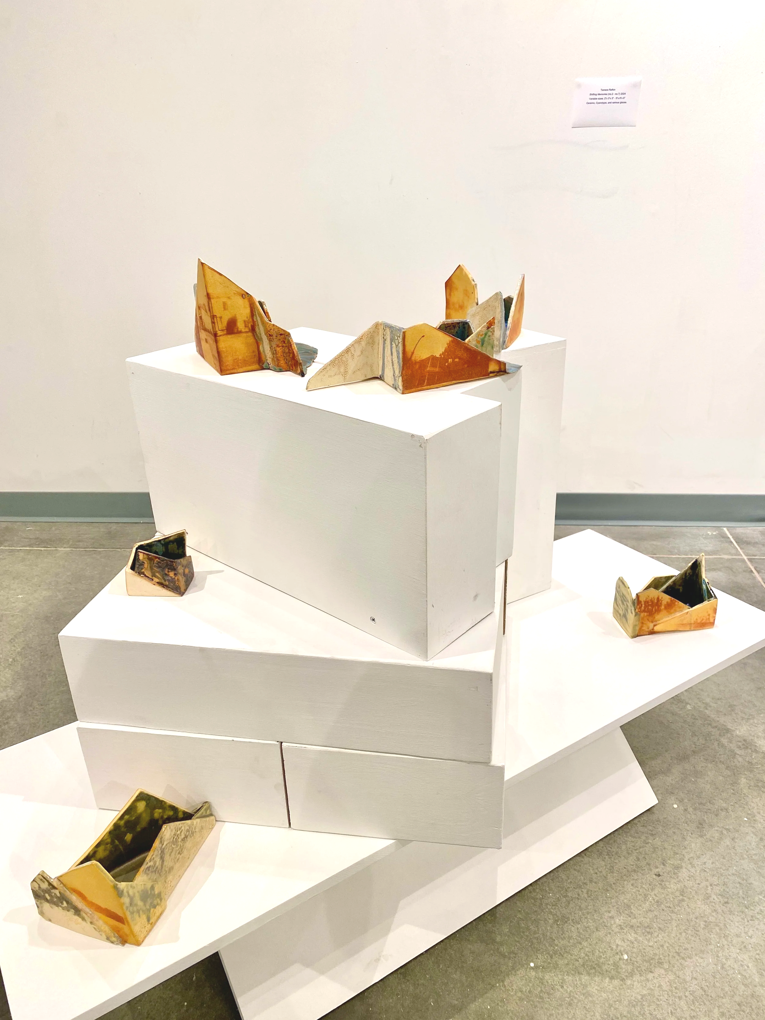 Shifting Memories No.1  2024
Stoneware, cyanotype on clay, glaze, and wax. 
Installation view