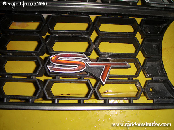 0223-023-celica-grille.jpg