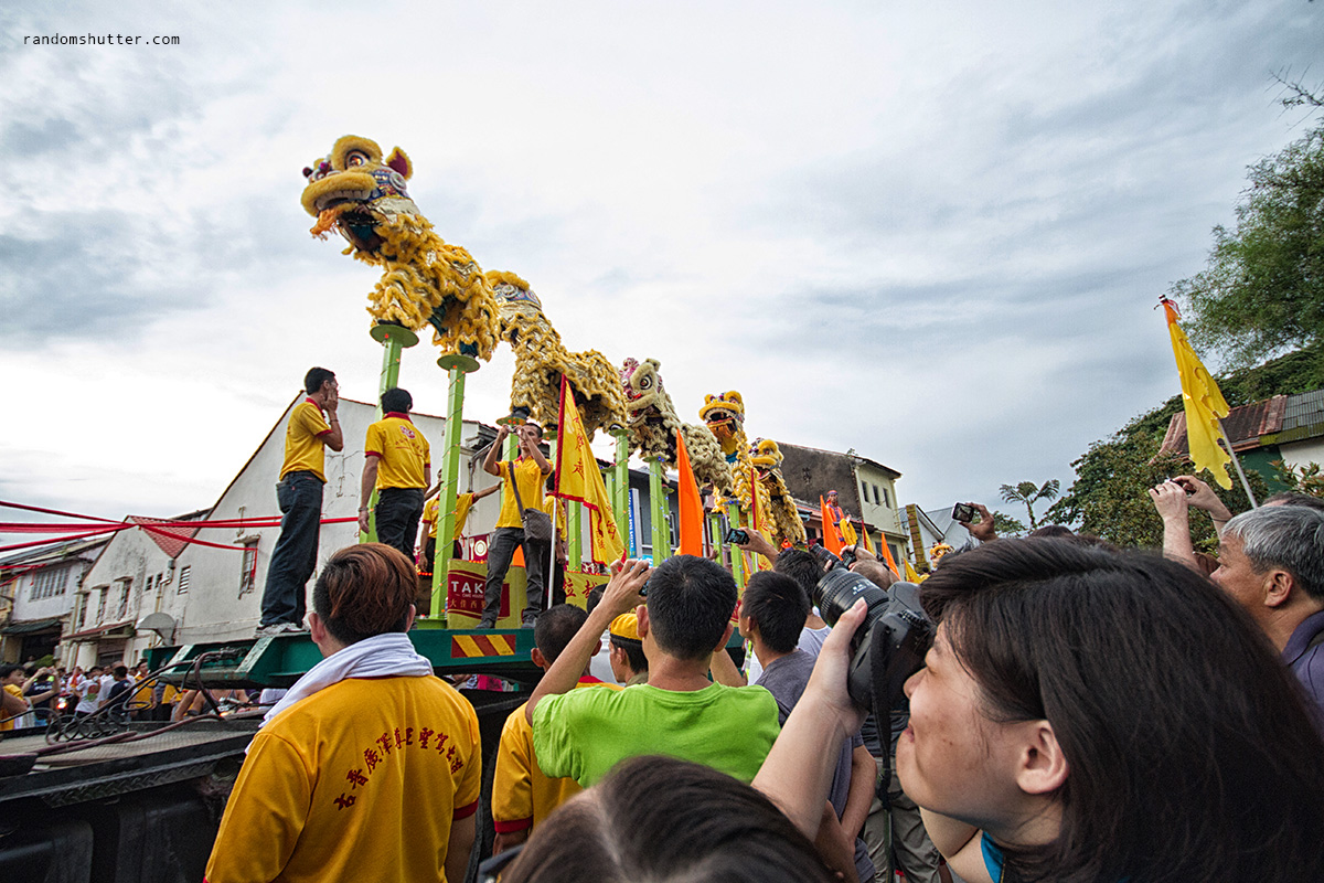 #6 Lion dance upskirt