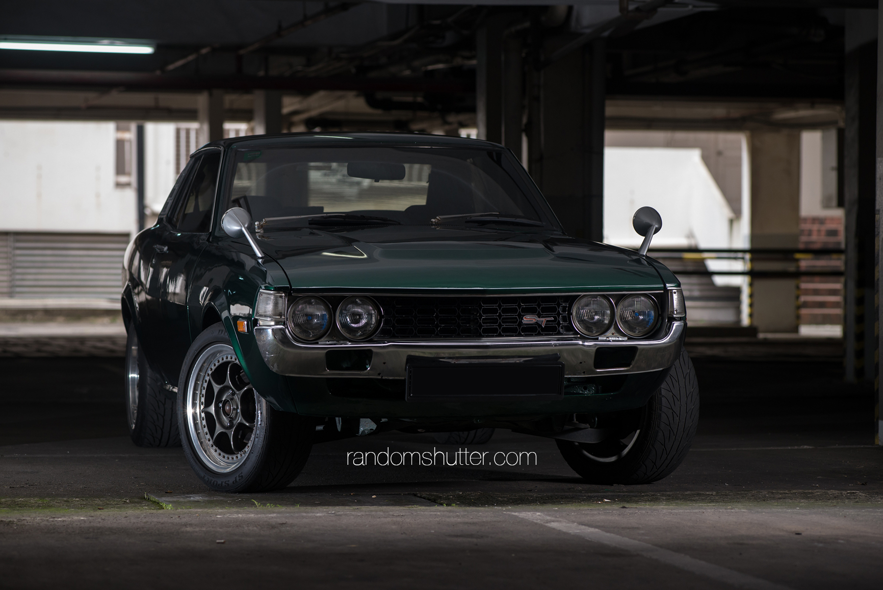 I kinda like this shot, but its kinda 'standard' right ?
