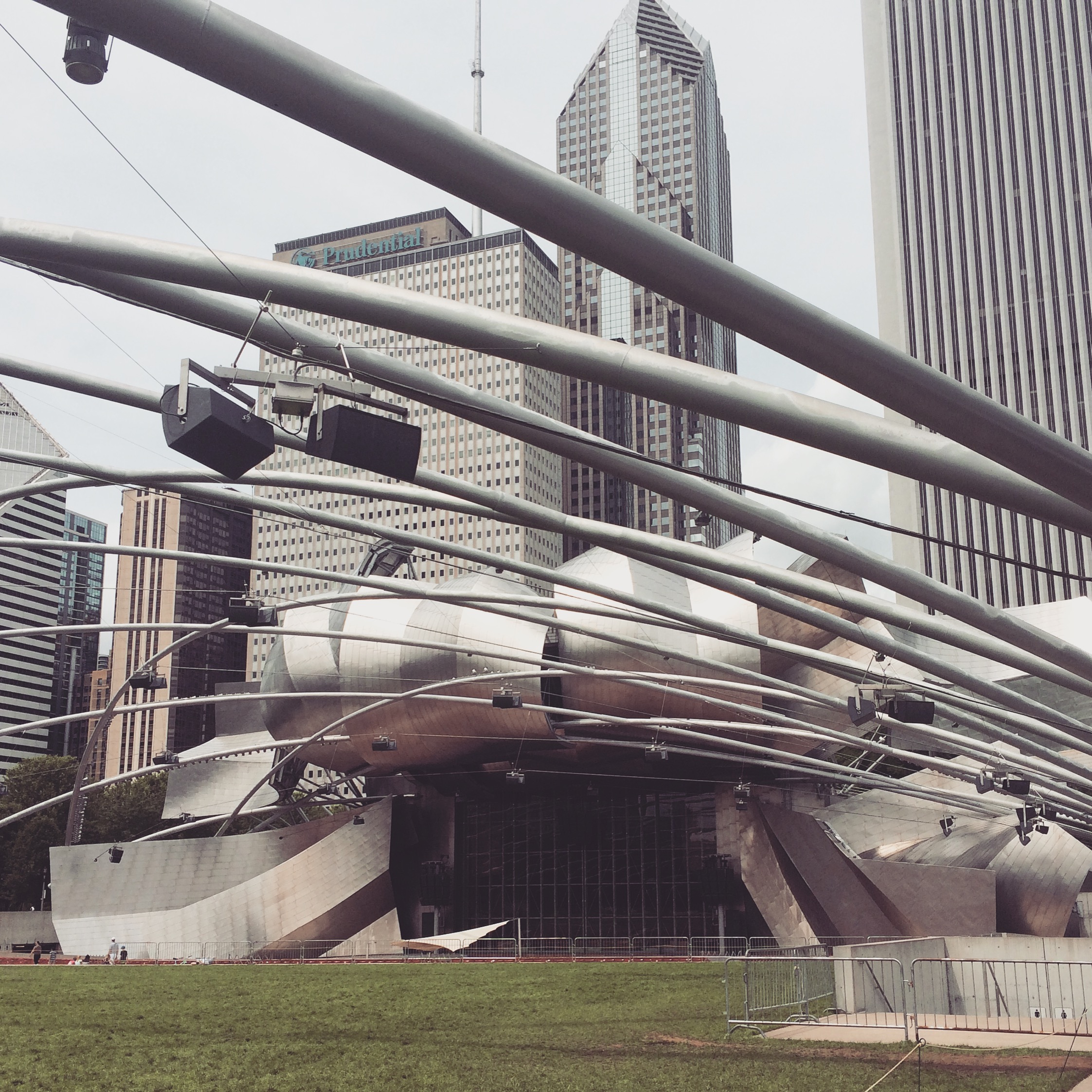 This was right next to the bean sculpture. It reminded me of the Guggenheim Museum in Spain, so of course, I had to snap a photo. 