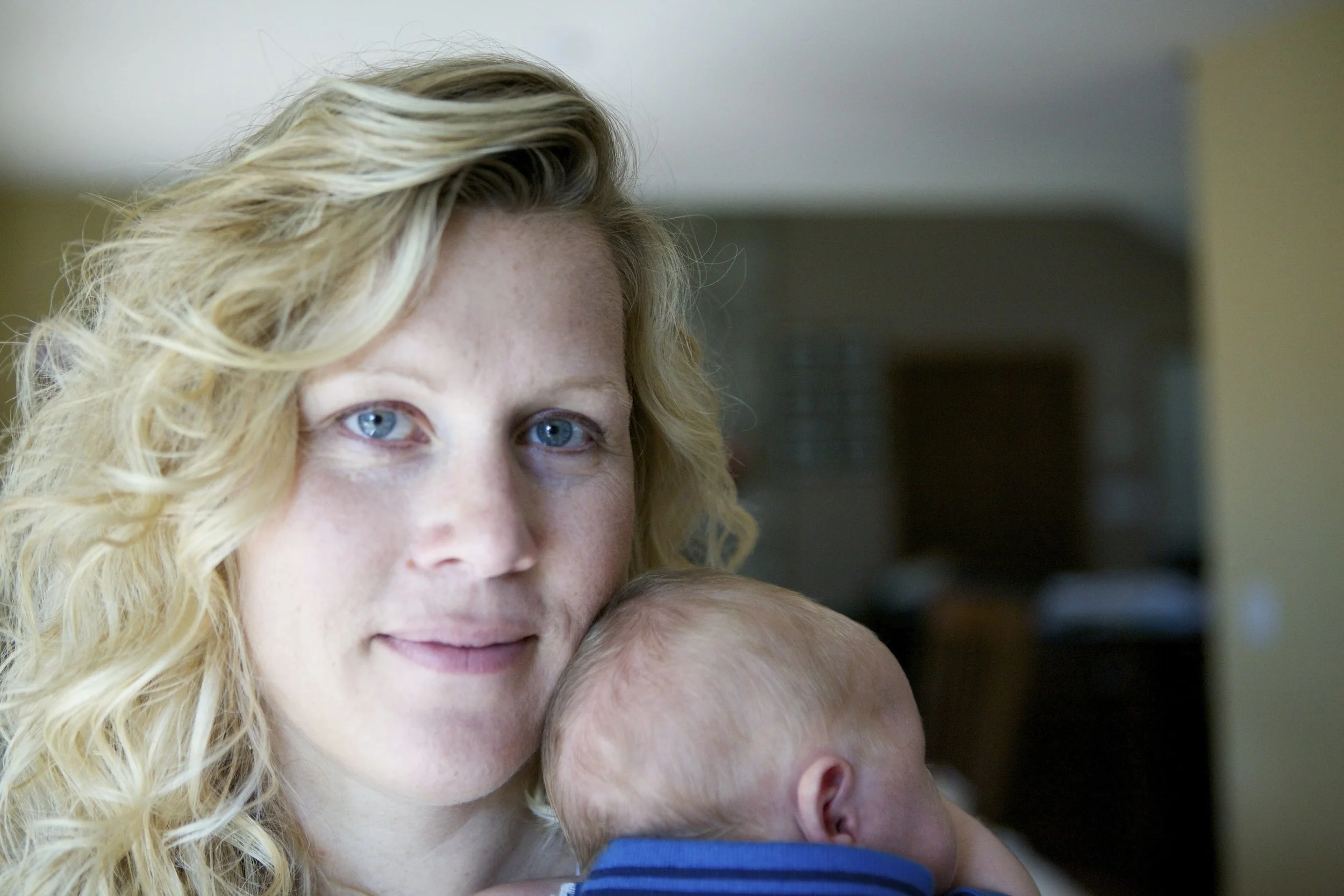 ThomasNewBornPix2012-07-20n30437.jpg