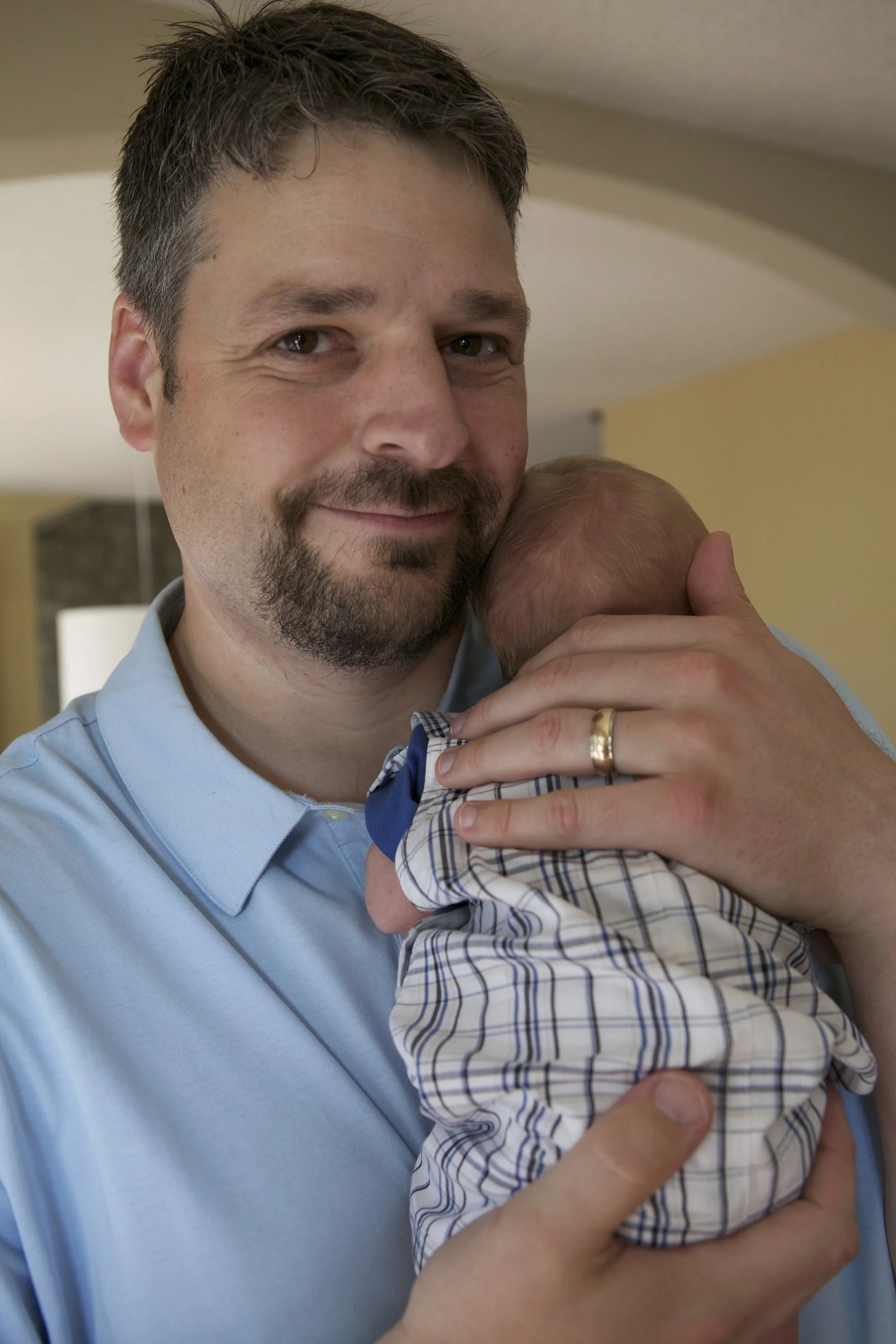 ThomasNewBornPix2012-07-20n30447.jpg