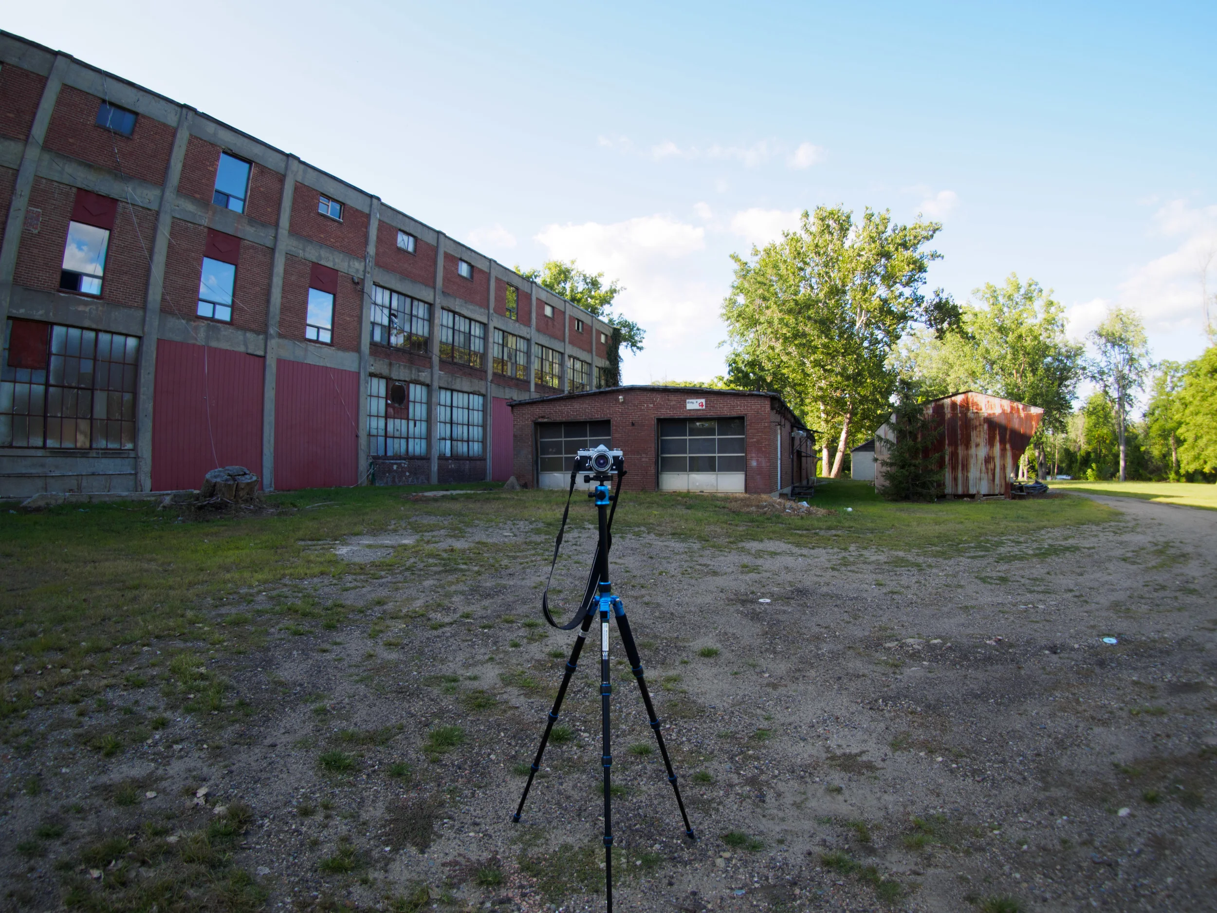 And just for some fun!! The mZuiko 9mm f/8 Body cap lens....It IS a prime! Taken at the same 7 feet from subject.