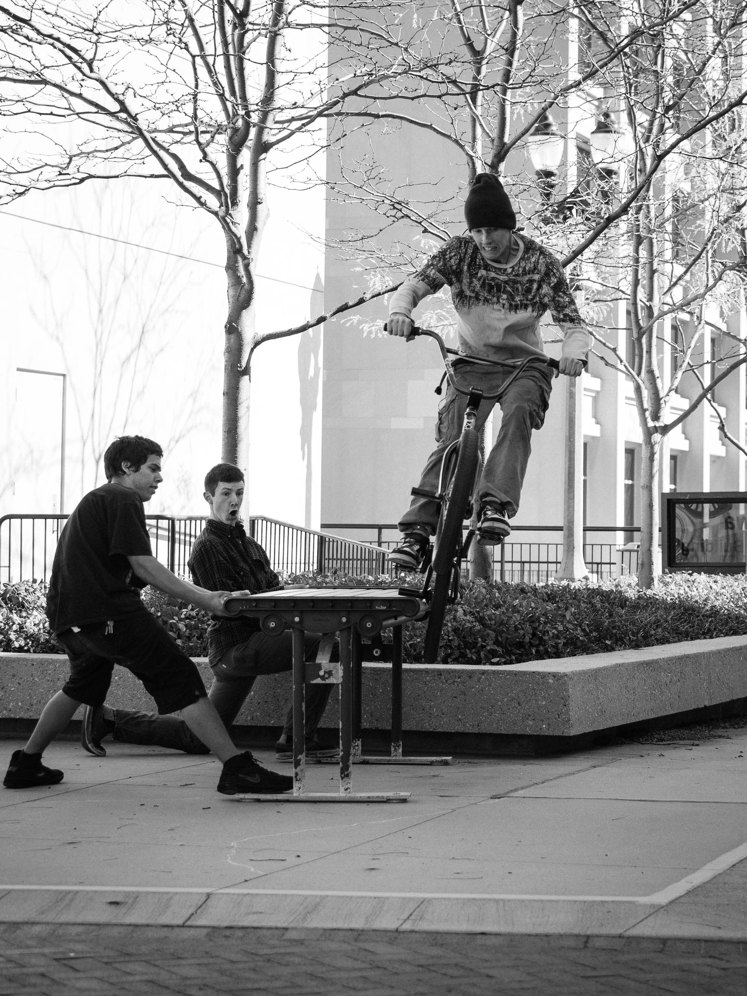 Some BMX biker decided to put on a show for me!