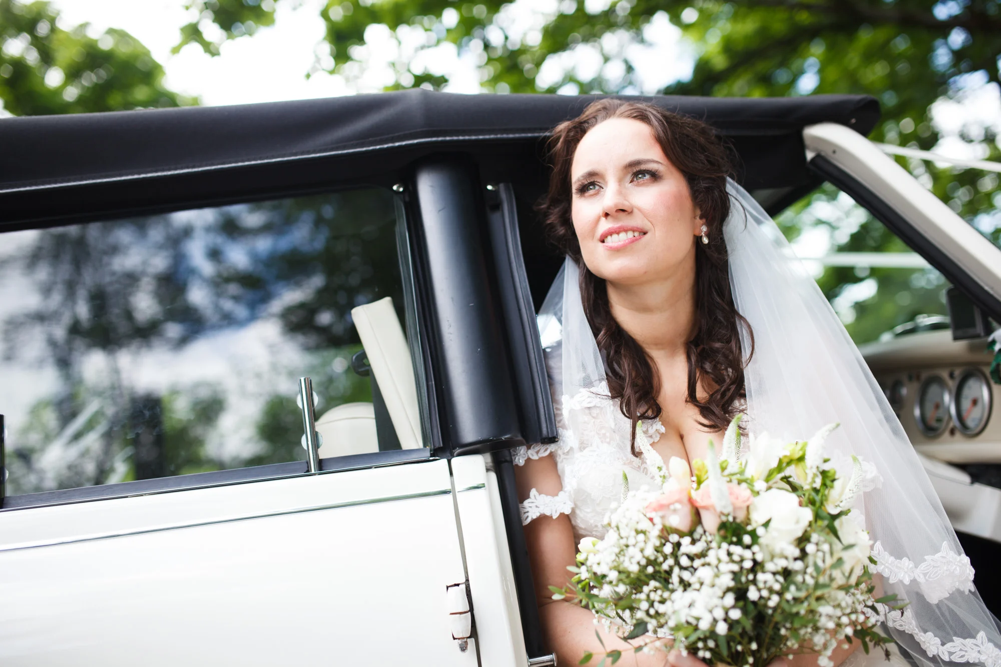 Preview: Nicola & Philip at Haigh Hall