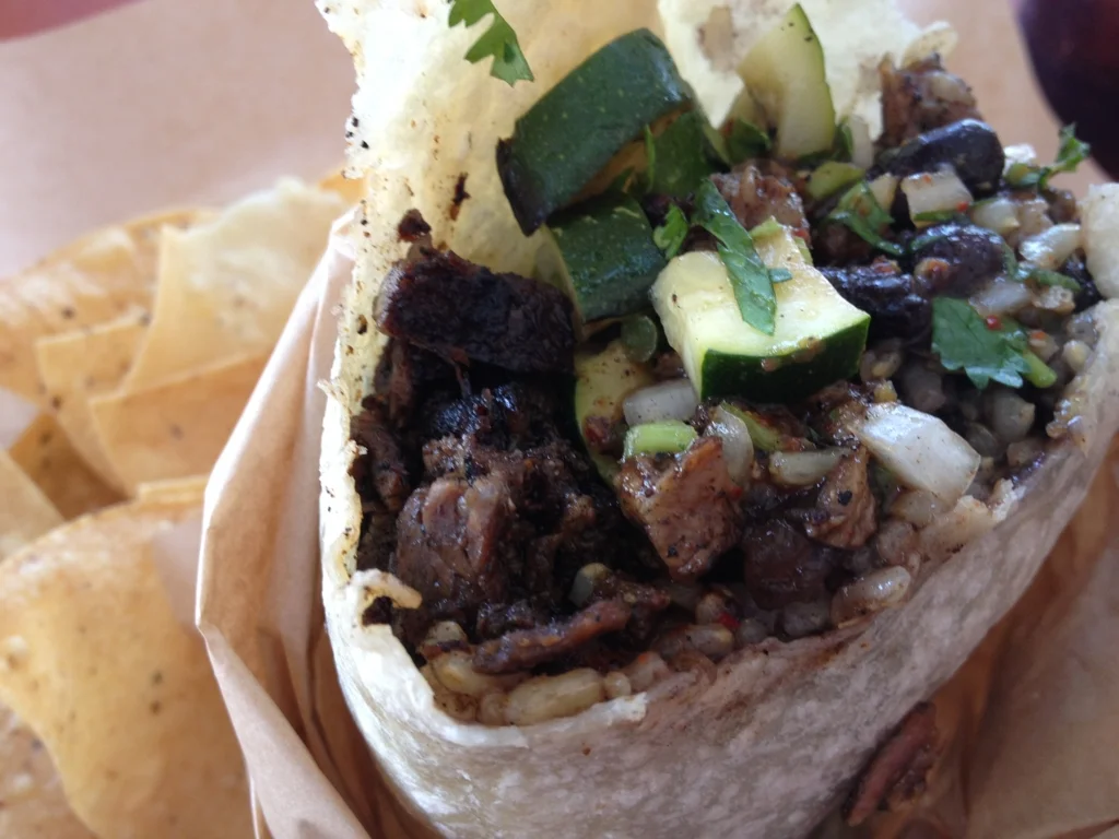 CasaLindaBurrito.jpg