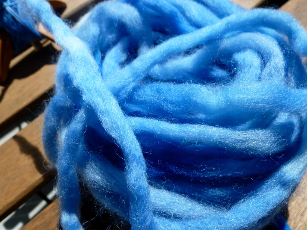 blue-pencil-roving.jpg