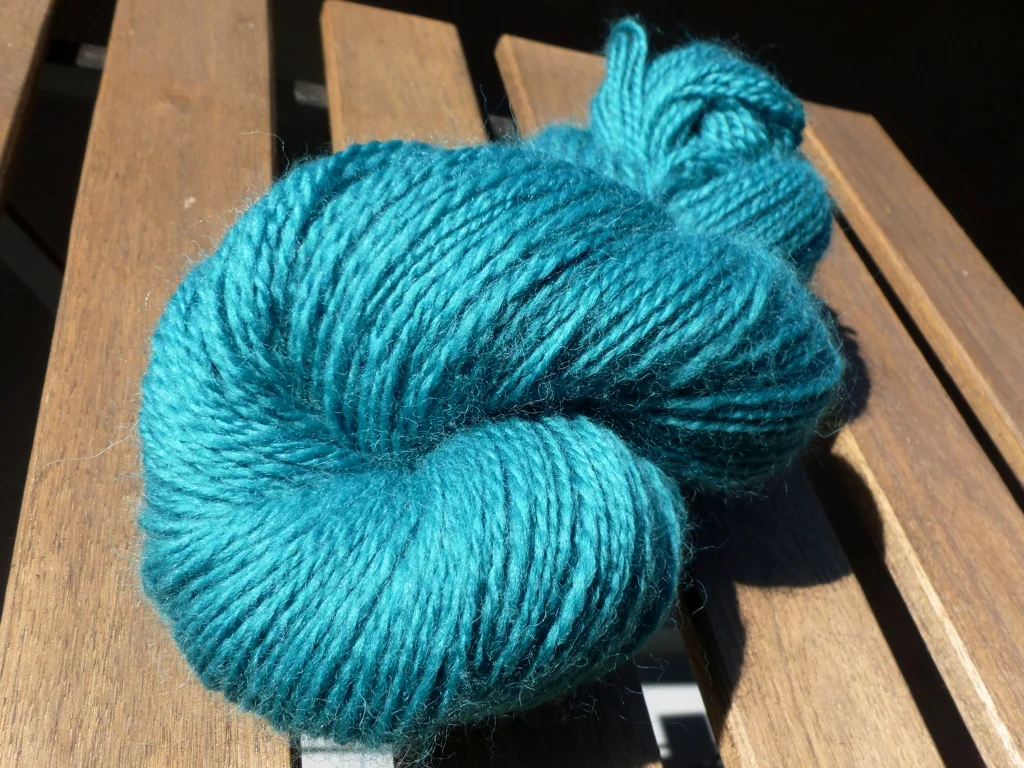 Teal-Handspun-Skein.jpg
