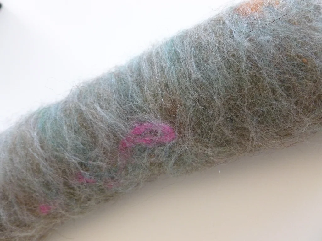 Merino-Rolag-Close-Up.jpg