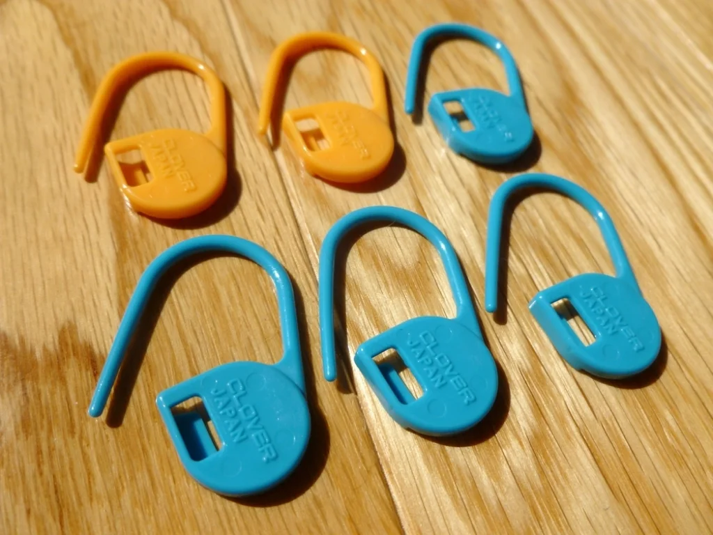 Clover-Locking-Stitch-Markers.jpg