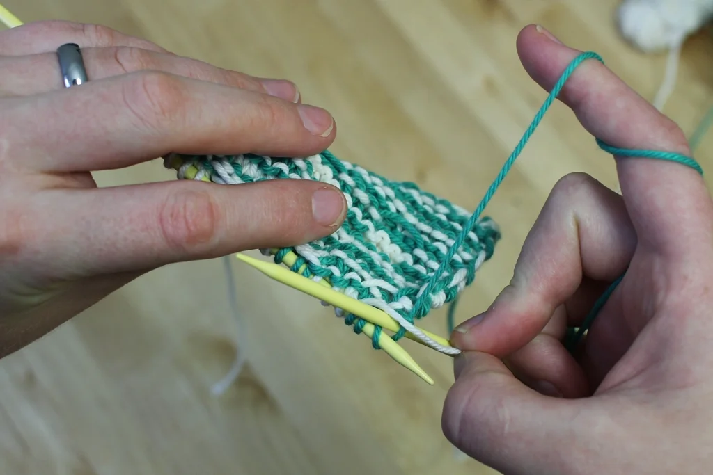 Stripes and Carrying Yarn Up The Side — With Wool