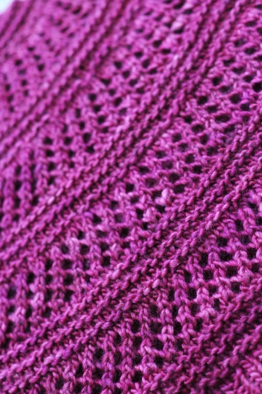 I've wanted to knit the Dewberry Cowl since I first saw it, and it was a perfect pattern for gift knitting. FO: Crescent Over Lothlorien and Dewberry Cowl - withwool.com