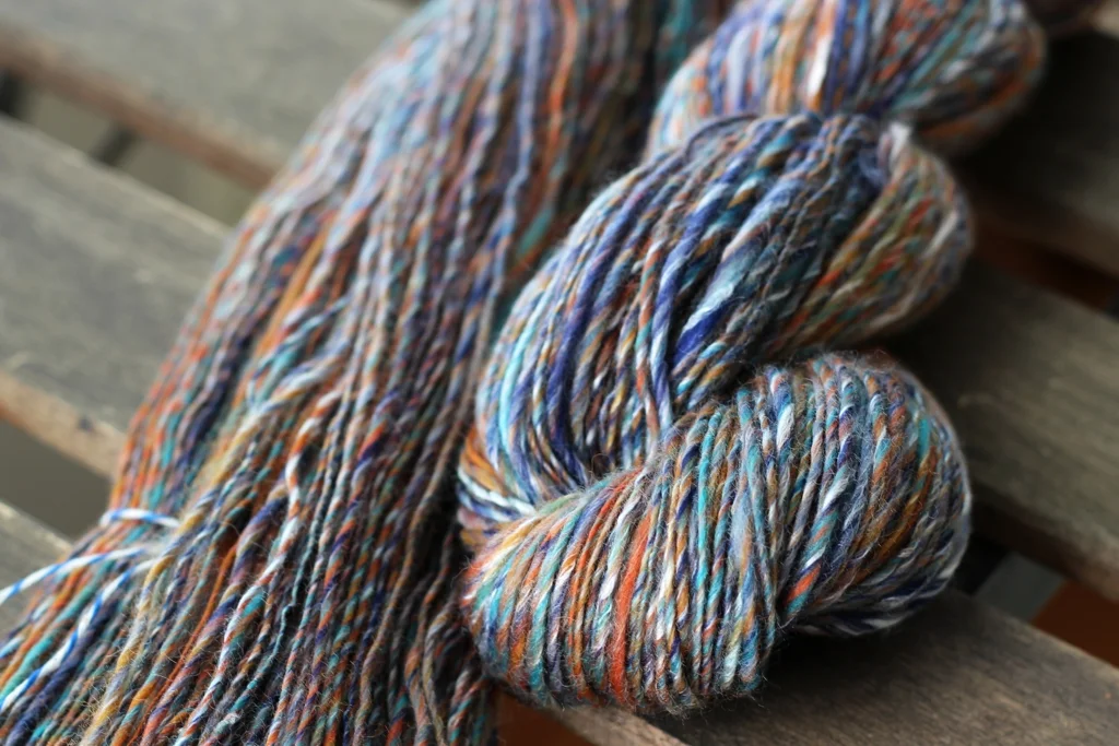Finished my first handspun yarn of 2016! Now to figure out what to make with it. | Giddy Up Handspun - withwool.com