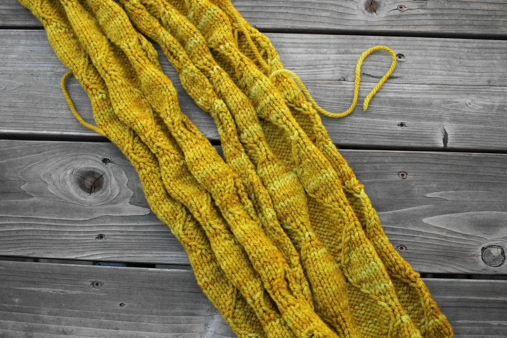 This scarf and cowl combo is fun and well worth the wait. FO: Vertigo Scarf | withwool.com