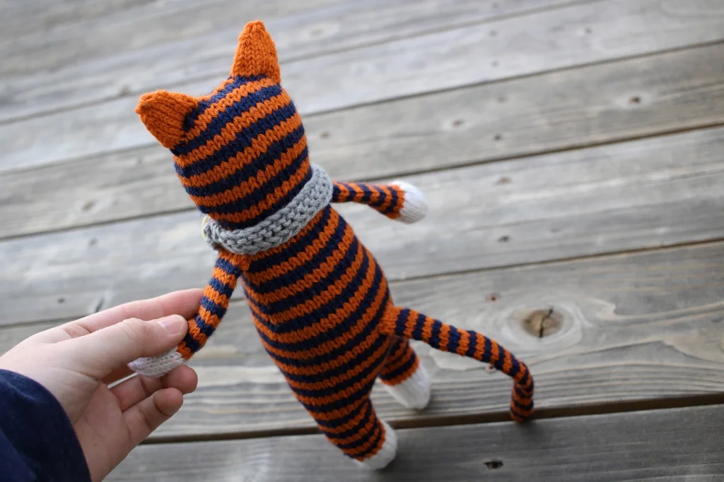 Say hello to Aubie the Captivating Tiger! | withwool.com