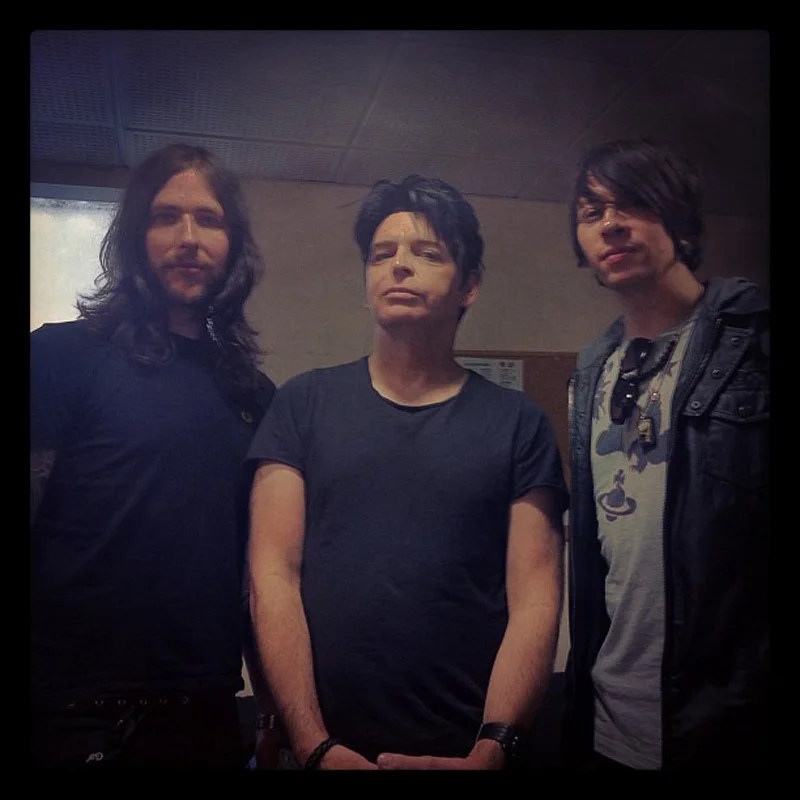 Officers-X-Numan-image-2.jpg
