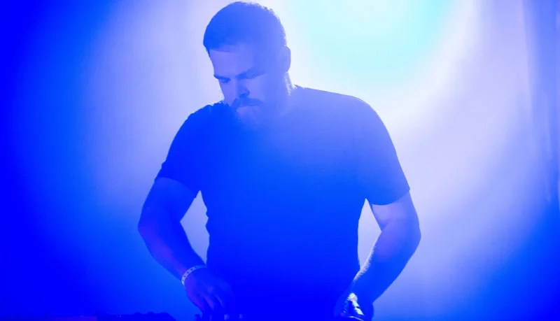 Com_Truise_Blue.jpg