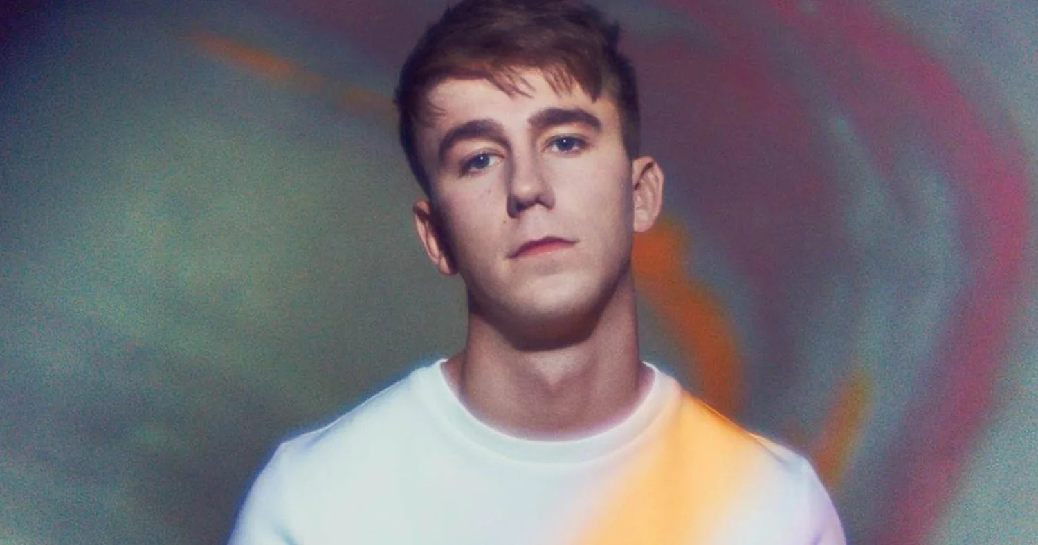 GOOD FRIDAY: SG LEWIS (DJ SET) // WHITE CLIFFS