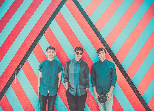 STRFKR (DJ SET)