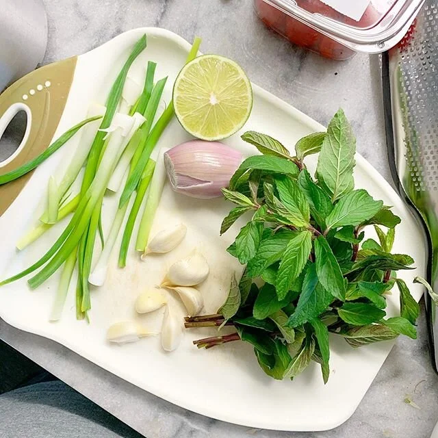We had an aromatic holiday. Celebrated Memorial Day with a bizarre mix of super classic smash burgers, refreshing crudit&eacute;s with whipped avocado and hemp heart pesto, and grilled chicken with this aromatic masterpiece. .
We had super bright and