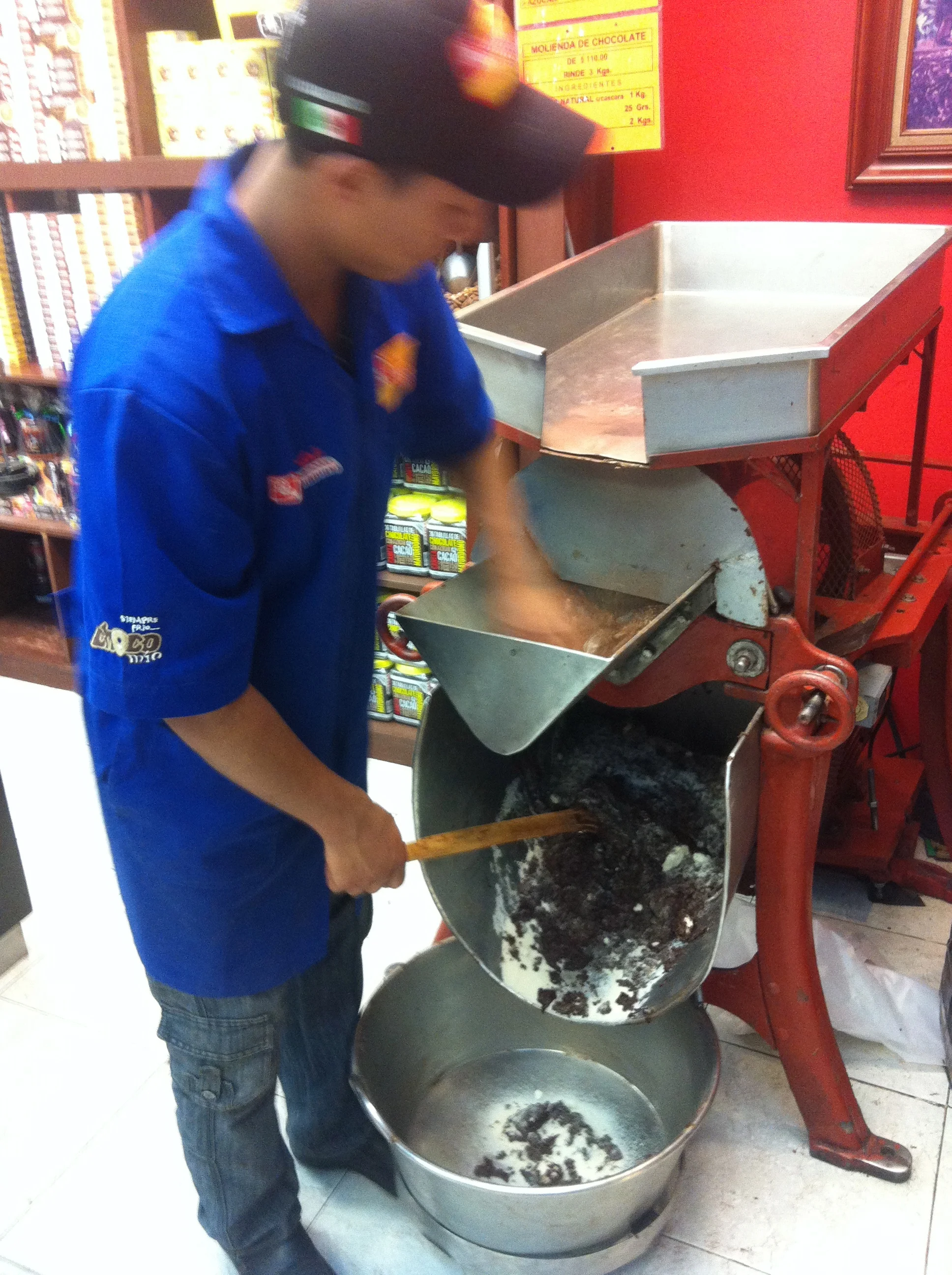 Oaxaca is known for it's chocolate…so we had to try it!