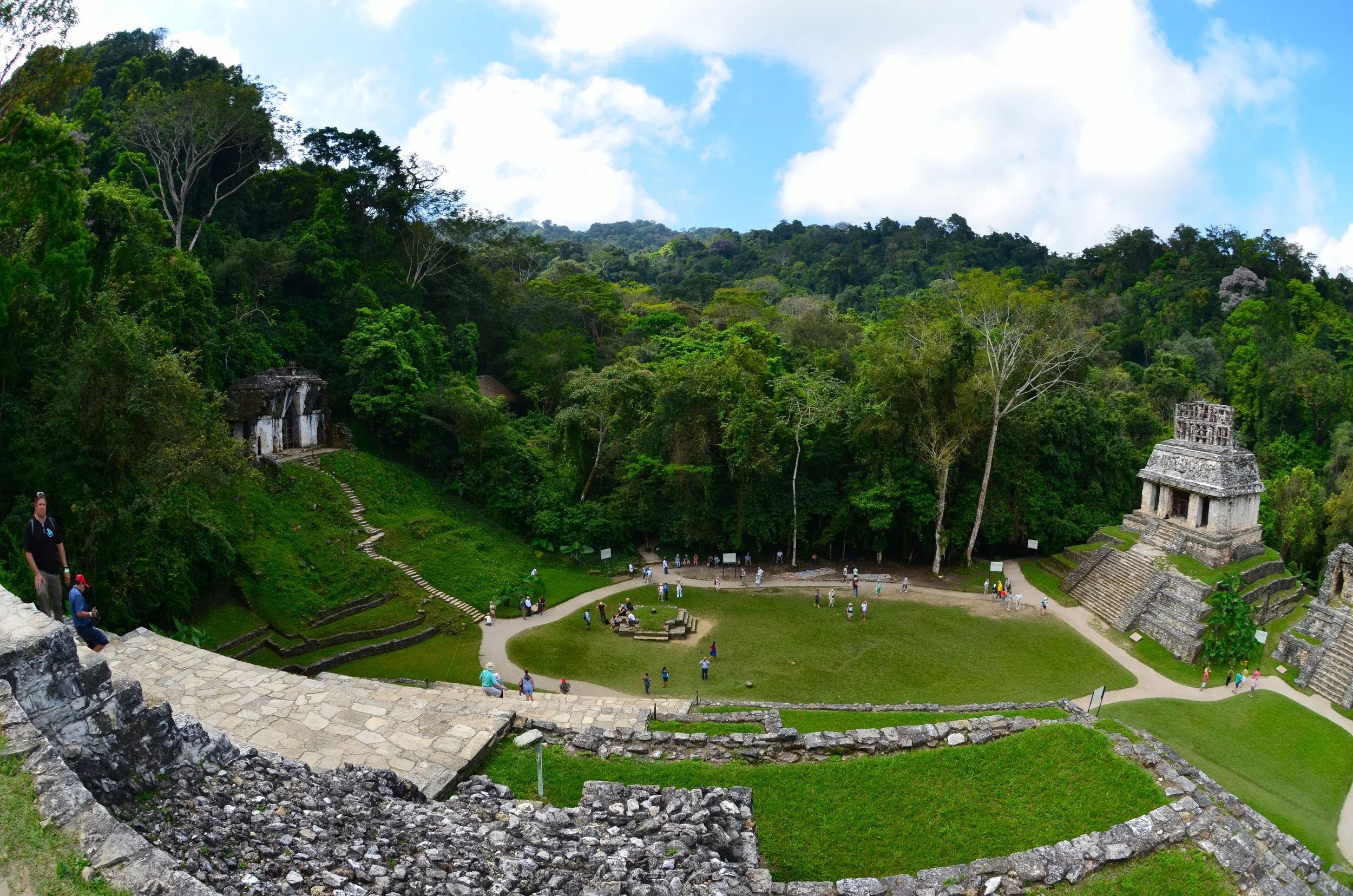 Standing at the Templo De La Cruz, to the right the Templo Del Sol, and left Templo De La Cruz Foliada