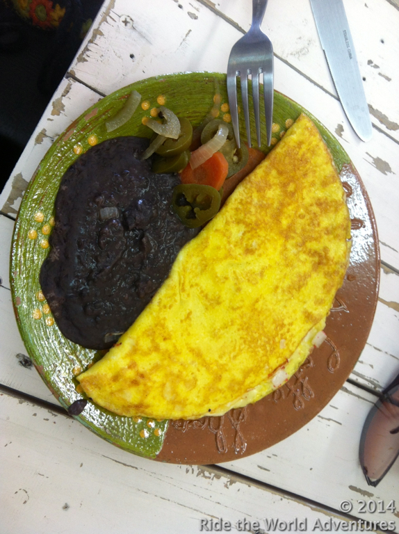An early brekky…then we hit the road!
