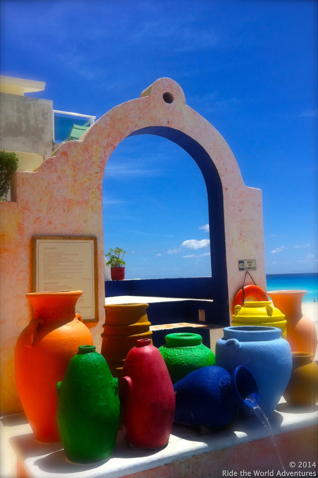Cancun…I can't believe that I did not take a picture of our fibrous luggage…dammn