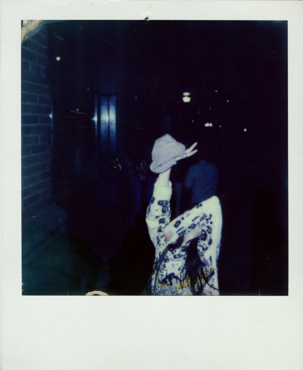 img018.jpg