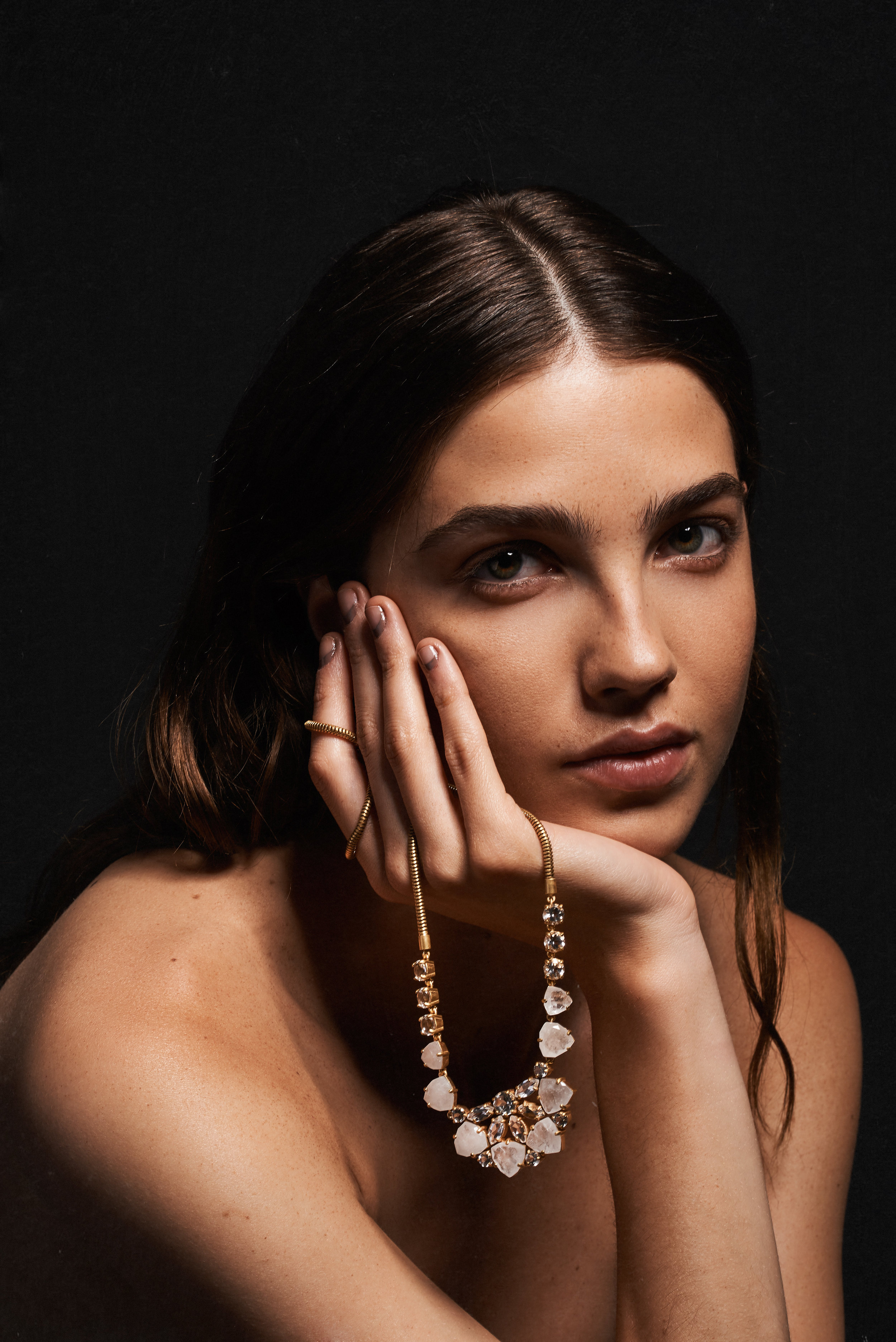 SARA_GOLDEN_JEWELRY5872.jpg
