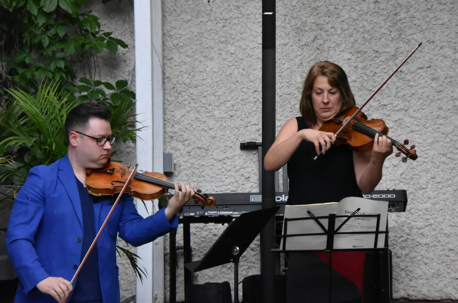 winnipeg-singers-wine-tasting-party-2019dsc_3660.jpg