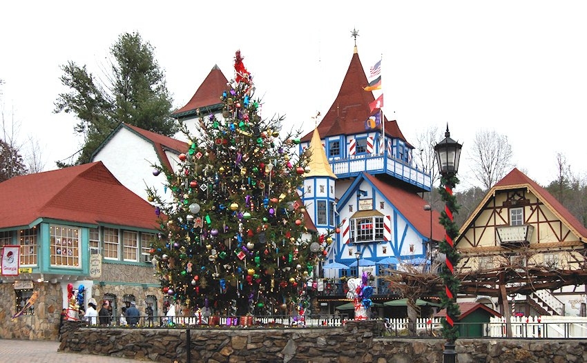 6 Best Christmas Destinations in the South — Good News Travels