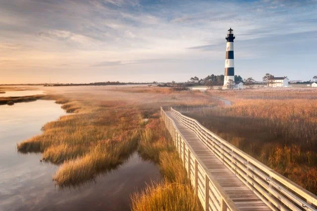 outer_banks_nc_lighthouse_shutterstock_164239178_sm.jpg