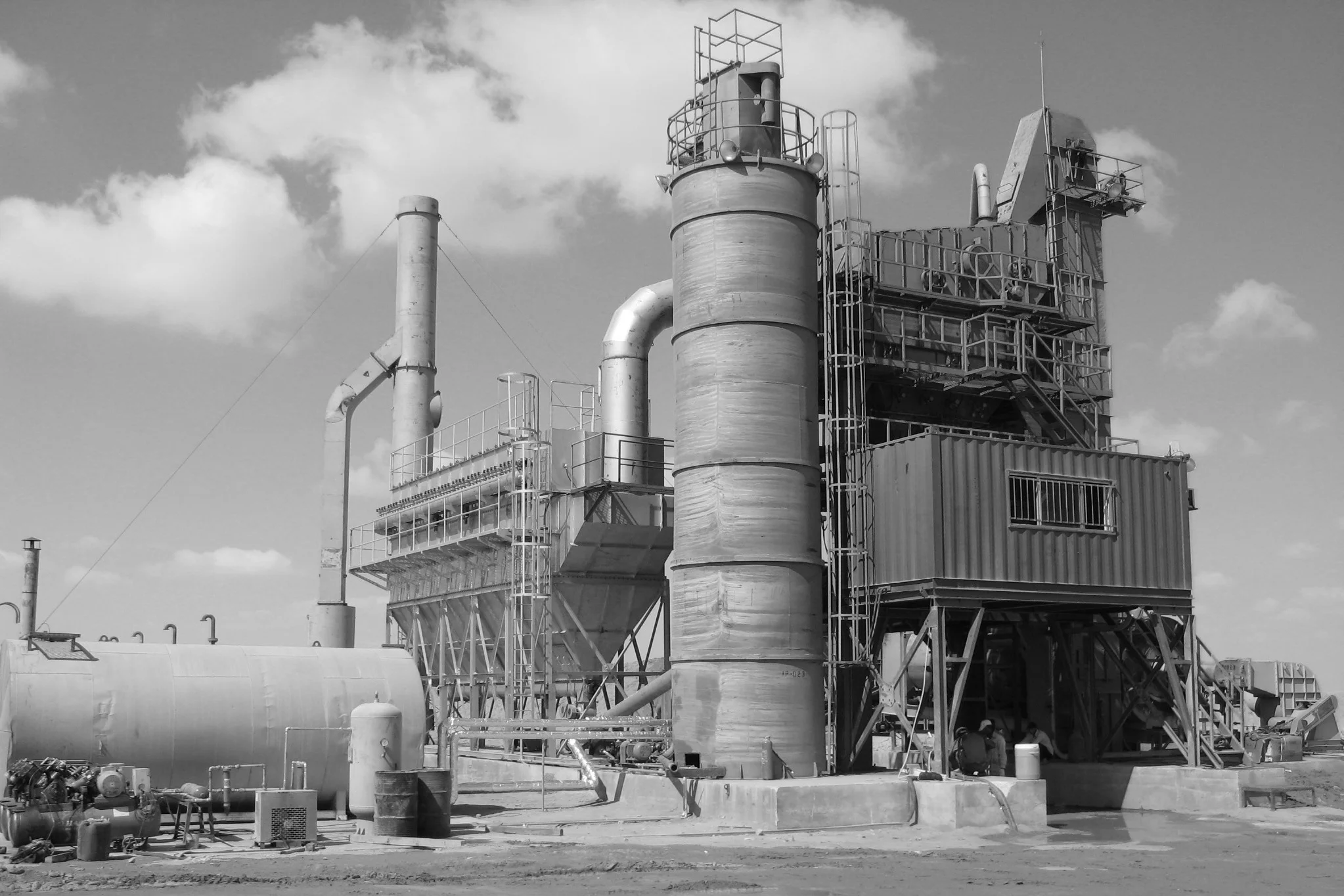 asphalt-mixing-plantsB&W.jpg