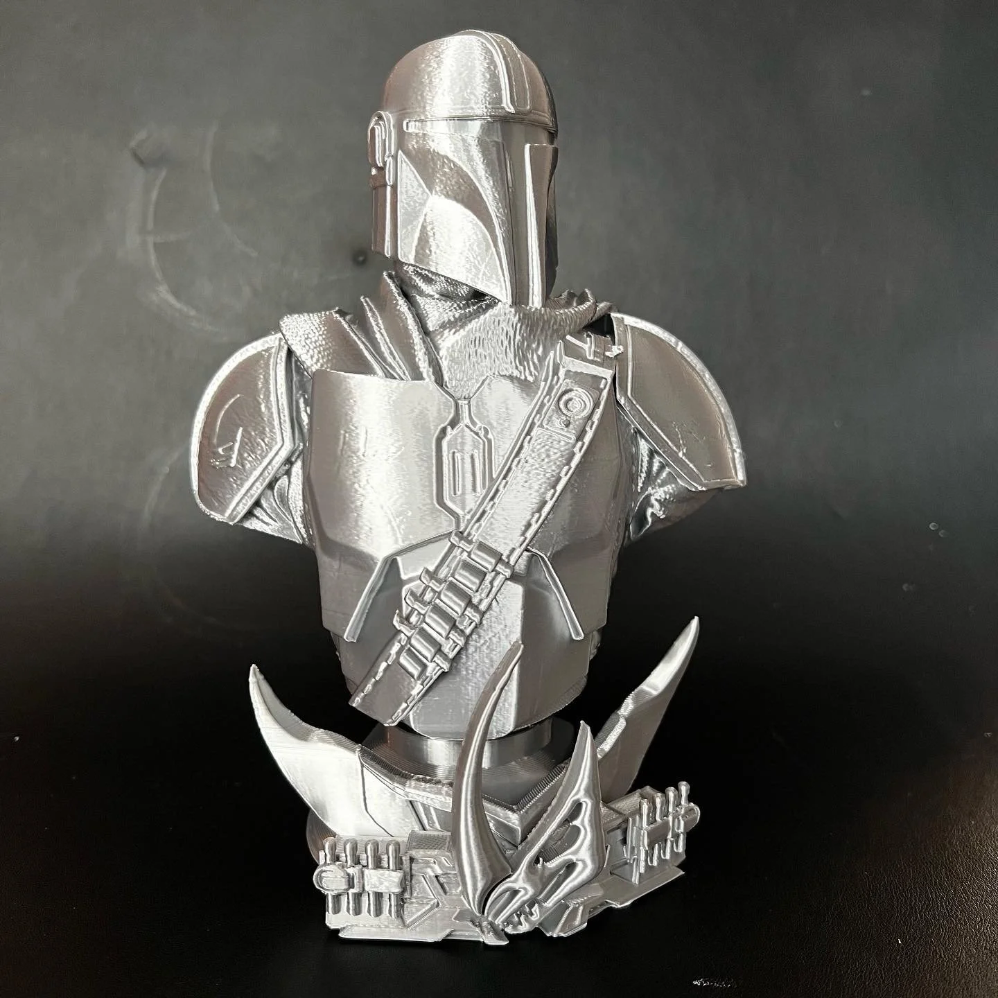 Mandalalorian Bust