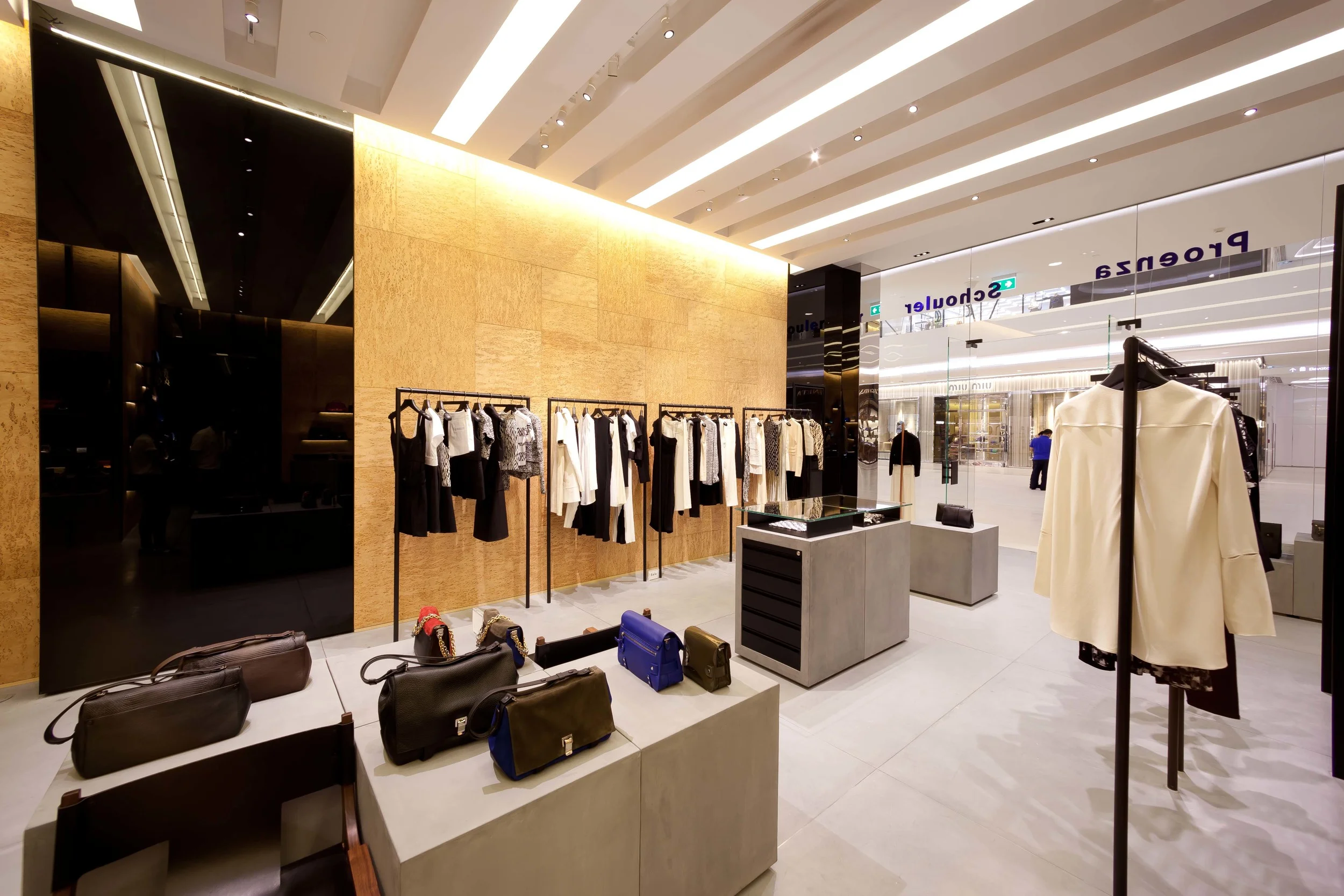 PROENZA Embassy -005.jpg