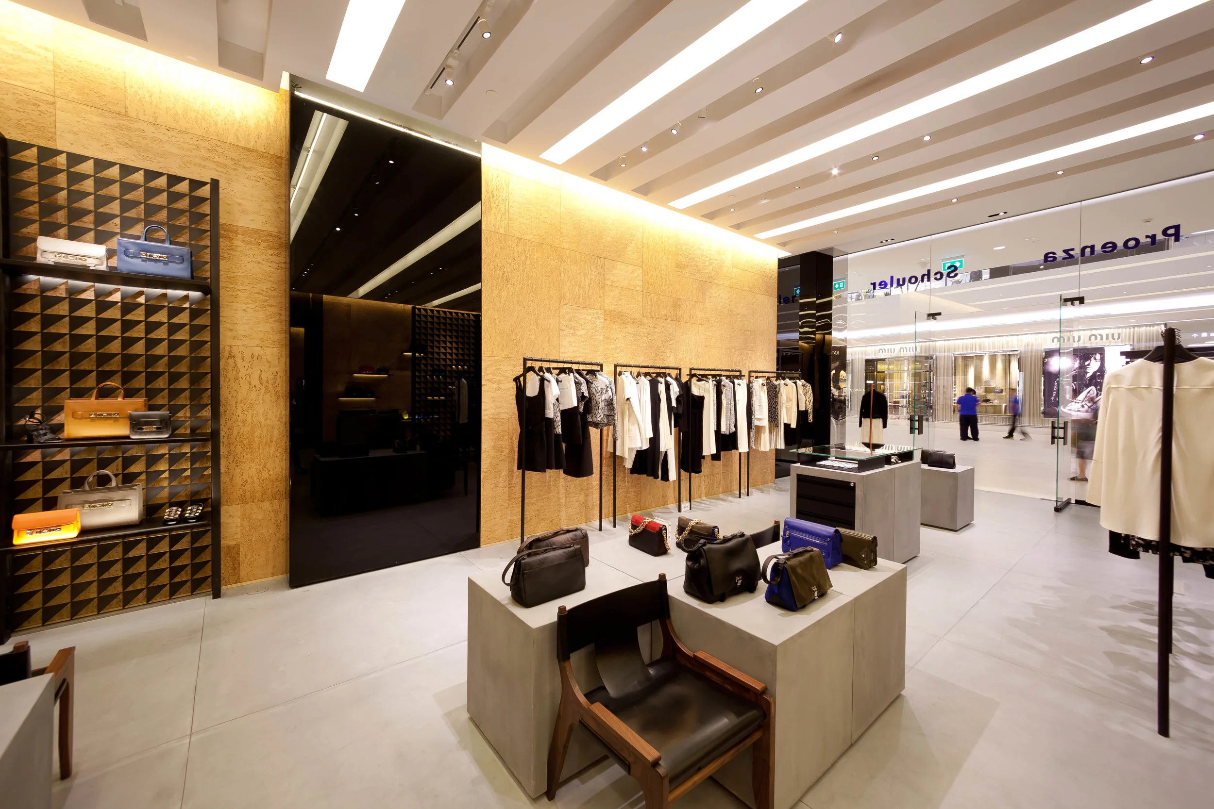 PROENZA Embassy -007.jpg