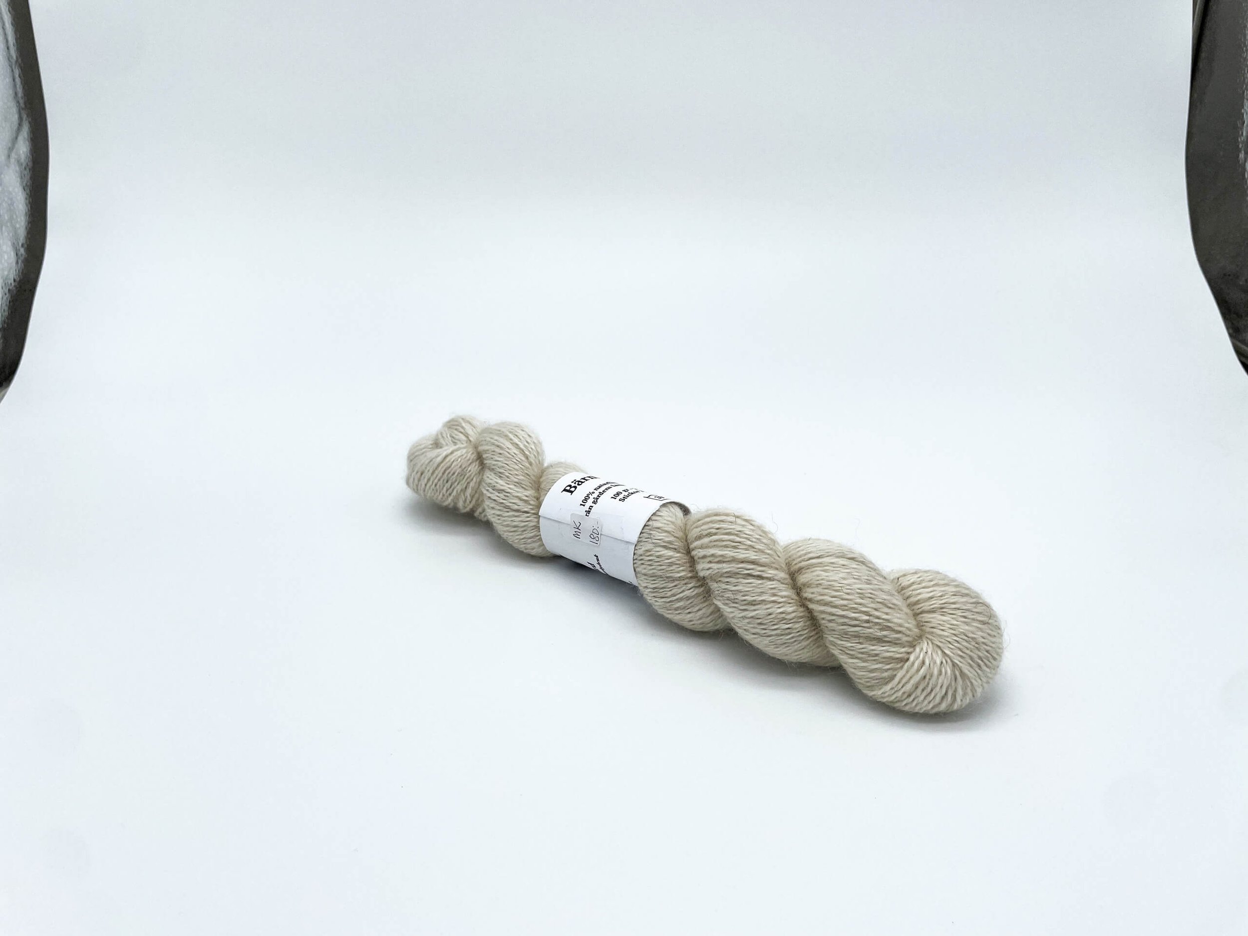 Garn--ull--grasbo--vitt--001.jpg