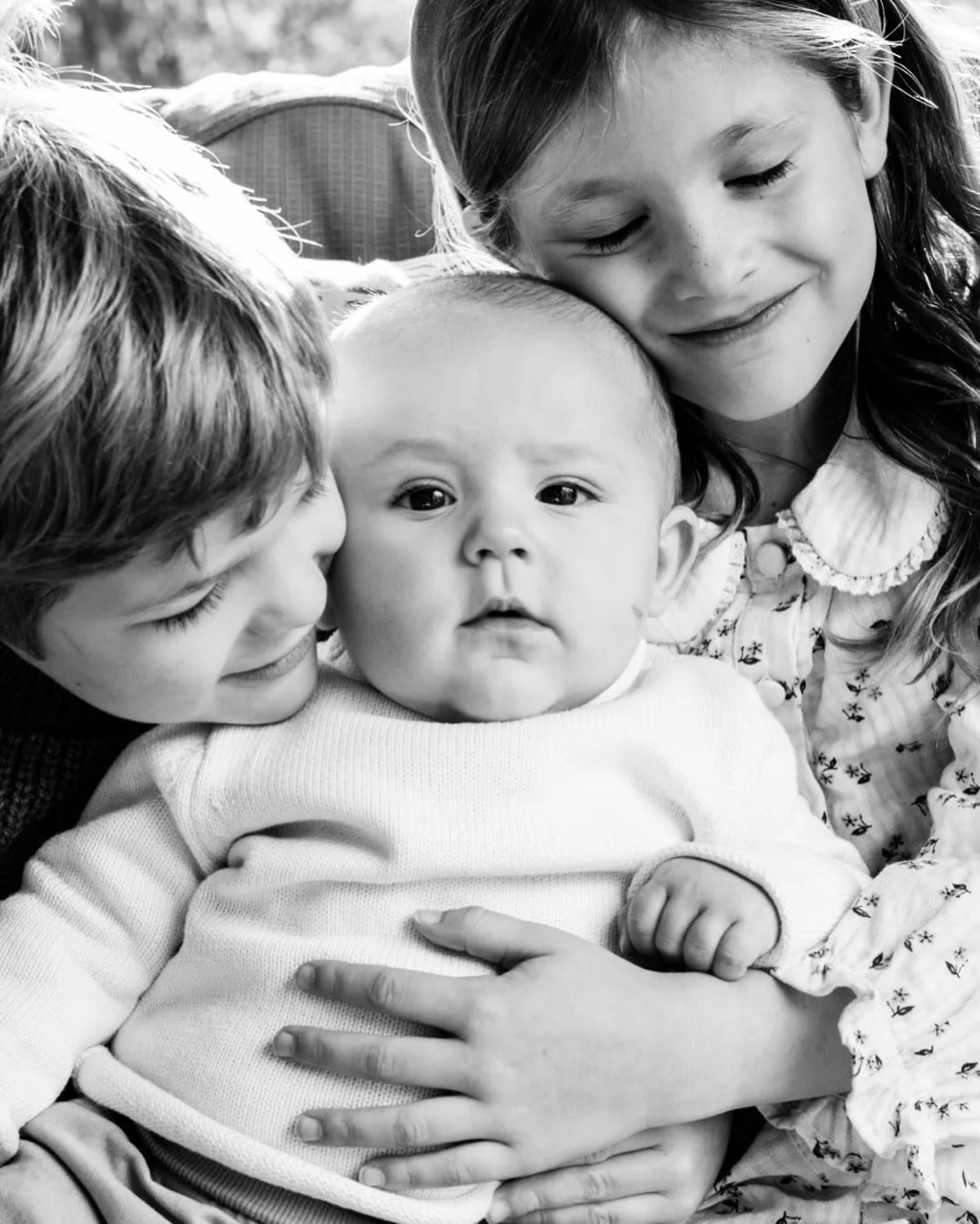 Sibling pics are one of my favorites to take during a family session.