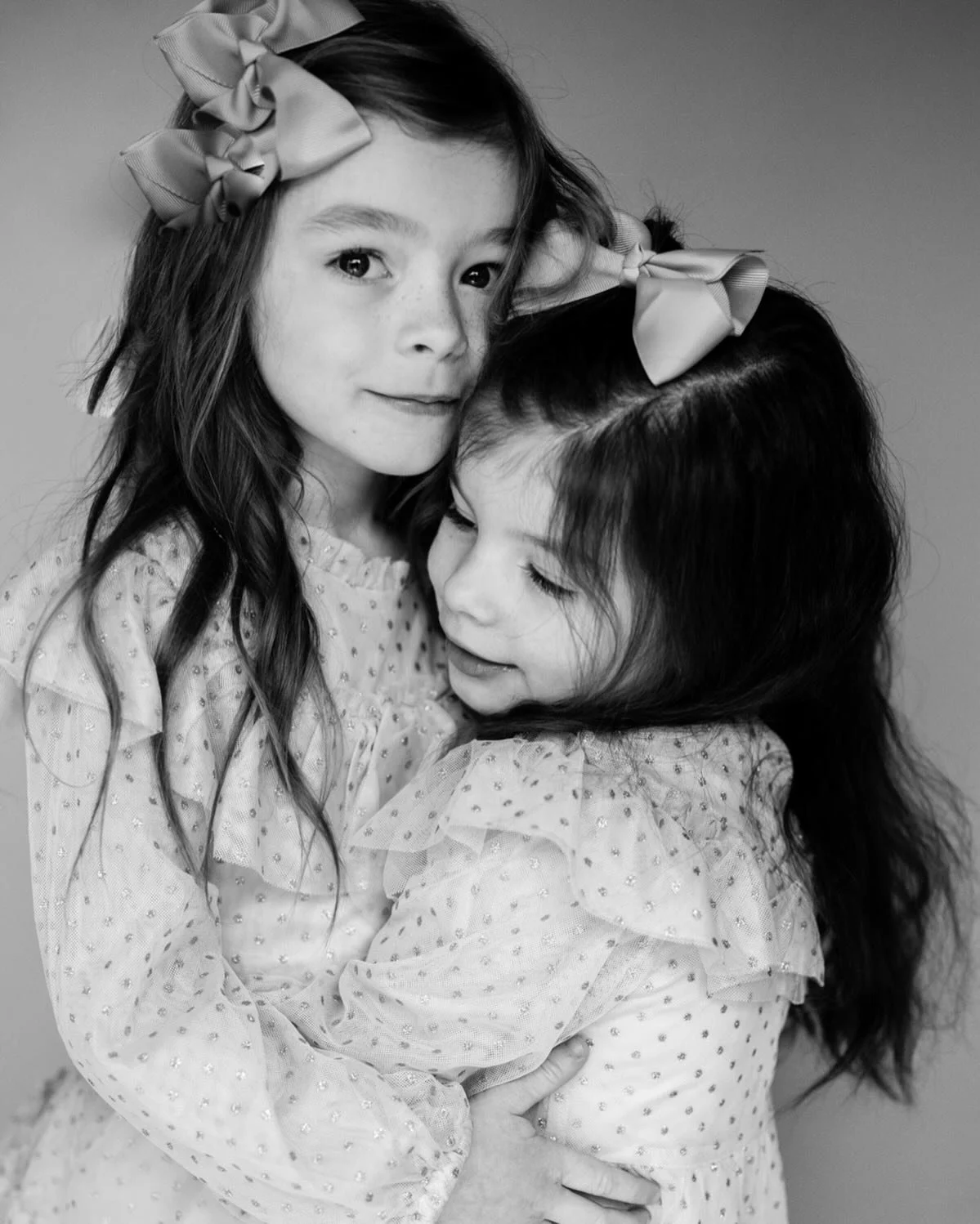 Black and white mini sessions are this weekend. Interested? Let&rsquo;s chat!