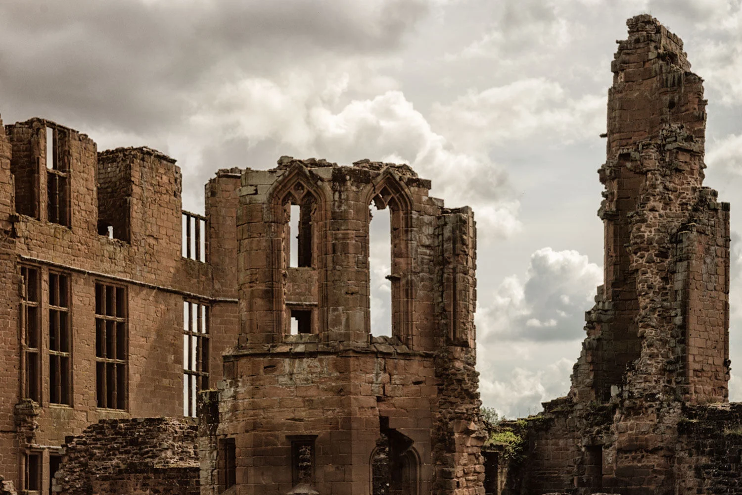 Kenilworth Ruins - Colour