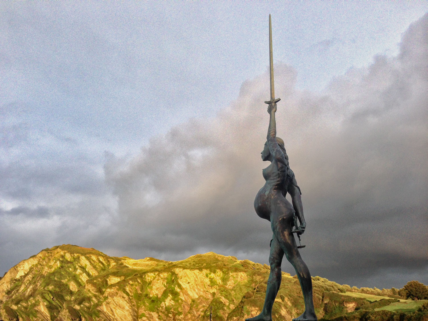 Phone Camera Vs the Digital Camera | Is the mobile good?